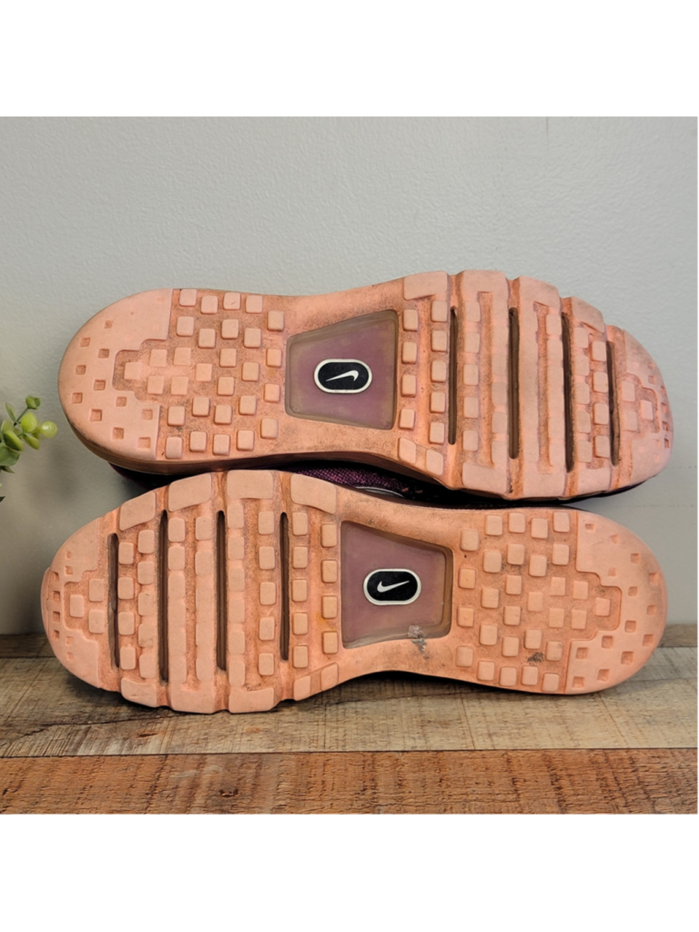 Nike Air Max 2017 Running Athletic Shoes Sneakers Pink Bright Purple Mesh 9.5 - Picture 15 of 15
